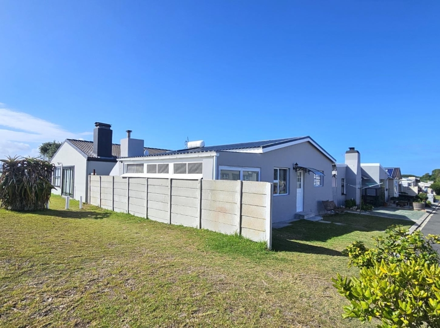 3 Bedroom Property for Sale in Pearly Beach Western Cape